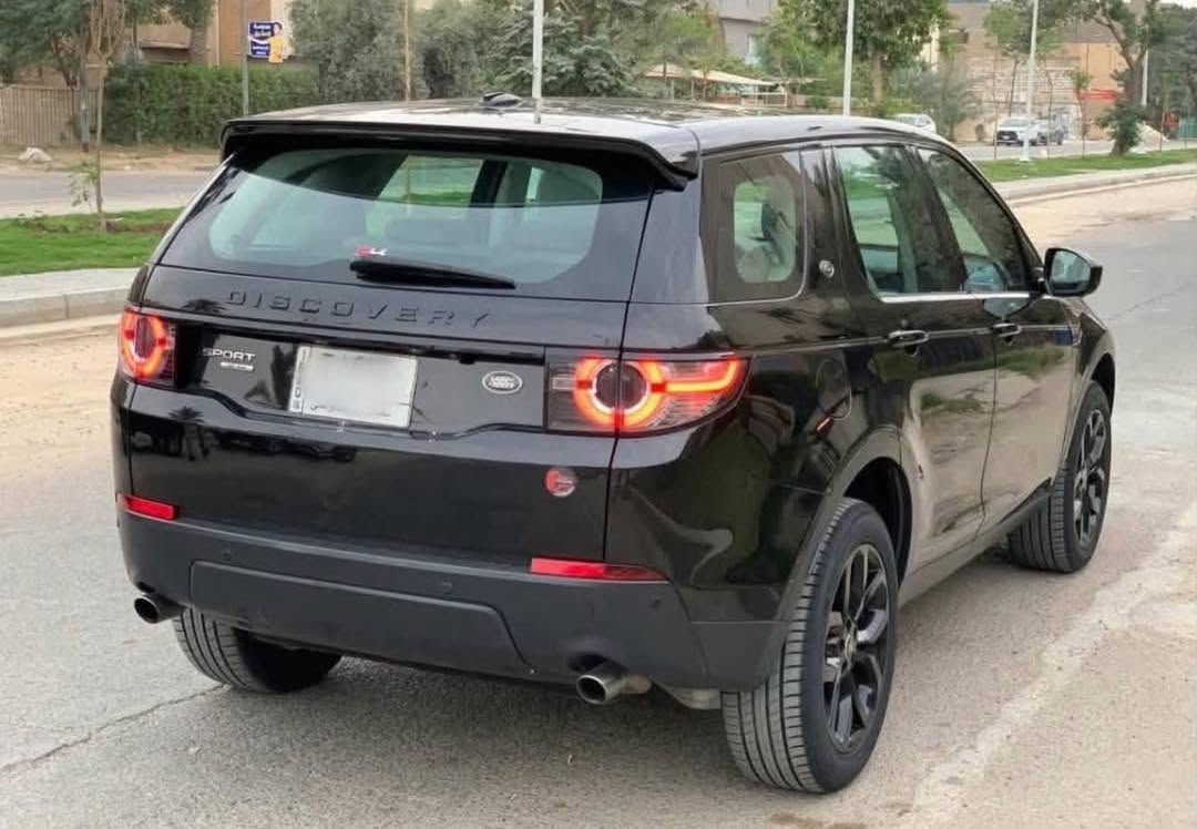 🔥 فرصة لا تعوض | سعر البلاش 🔥

🚘 Land Rover Discovery Sport 2016
🌍 خليجي وكالة سردار
👨‍👩‍👧‍👦 7 راكب
✅ بدون صبغ
✅ بدون بارد كلين
✅ على حالة الشركة

📋 التفاصيل:
🔹 الموديل: 2016
🔹 المحرك: 2000cc Turbo
🔹 الممشى: 38,000 كم فقط (قابل للزيادة)
🔹 ويلات قياس 19 إنج

✨ المواصفات:
✔️ بانوراما كاملة
✔️ كاميرا خلفية
✔️ حساسات أمامية وخلفية
✔️ كشافات ضباب أمامية
✔️ LED نهاري
✔️ مقاعد جلد ومخمل
✔️ مقاعد كهربائية (السائق والراكب الأمامي)
✔️ نظام صوت Meridian الفاخر
✔️ مرايا كهربائية مع طي أوتوماتيكي
✔️ إنارة ترحيبية أسفل المرايا
✔️ حساسات مطر وتشغيل أوتوماتيكي للمساحات
✔️ إشارات مدمجة بالمرايا
✔️ نظام Sport مع شفتات خلف المقود
✔️ كروز كنترول
✔️ تحكم كامل من المقود
✔️ مراية داخلية تعتيم أوتوماتيكي
✔️ والمزيد من المواصفات…

📍 الموقع: بغداد – حي العدل

📞 للاستفسار: ***********

💰 لمعرفة السعر، اكتب (تم) في التعليقات وسيتم الرد عليك تلقائياً.

⚠️ تنويه:
السيارة إعلان ممول وغير تابعة للصفحة، ولا نتحمل مسؤولية الاتفاق أو تحديد السعر بين البائع والمشتري.

🌹 الله يبارك للبائع والمشتري، ويرزق الجميع من واسع فضله

 #سيارات #سيارات_للبيع #تسويق #السيارات #cars
