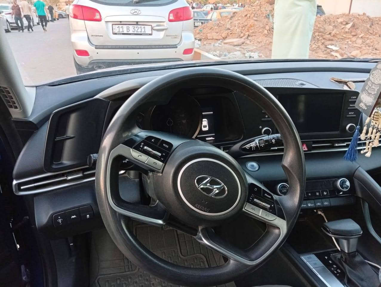 هونداي النترة موديل ٢٣ وراد امريكي بيها تبديل صفحة كاملة نفس اللون بدون صبغ بيبان ٢ وجاملغ امامي نفس اللون بدون صبغ رقم ذي قار معوقين السعر ١٣٠وبيها مجال ***********
