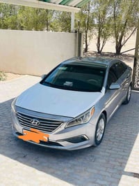 سوناتا ٢٠١٦ وارد أمريكي سيارة  جاهزه تخم تأيرات تبريد حادثه بسيط موضح ...