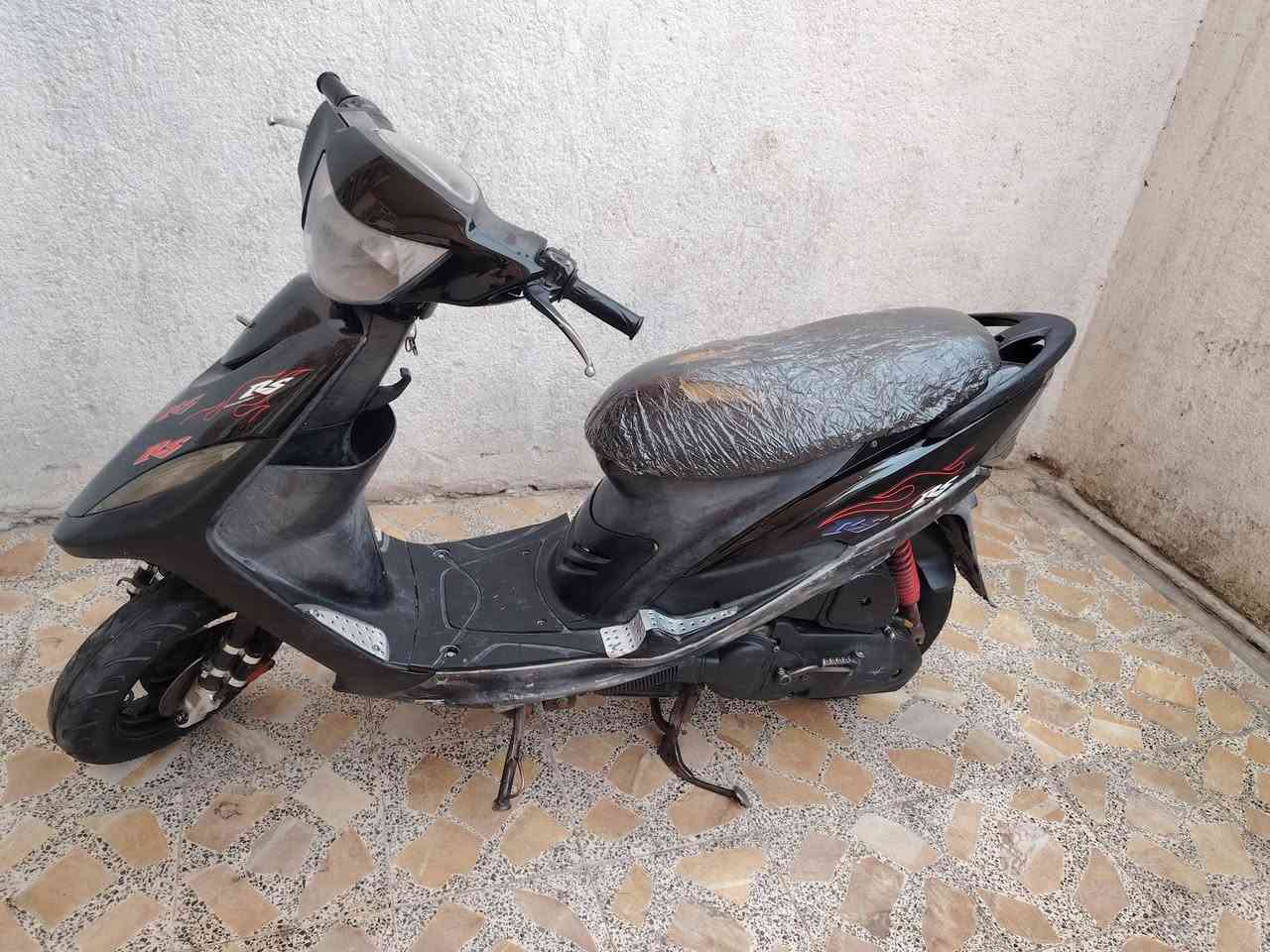ماكس لبيع وراق ابسمي مكينه مامفتوحه 49بلادي  دراجه كله شغاله سلف وهندر 700وابيه مجال *********** مراسله واتساب

