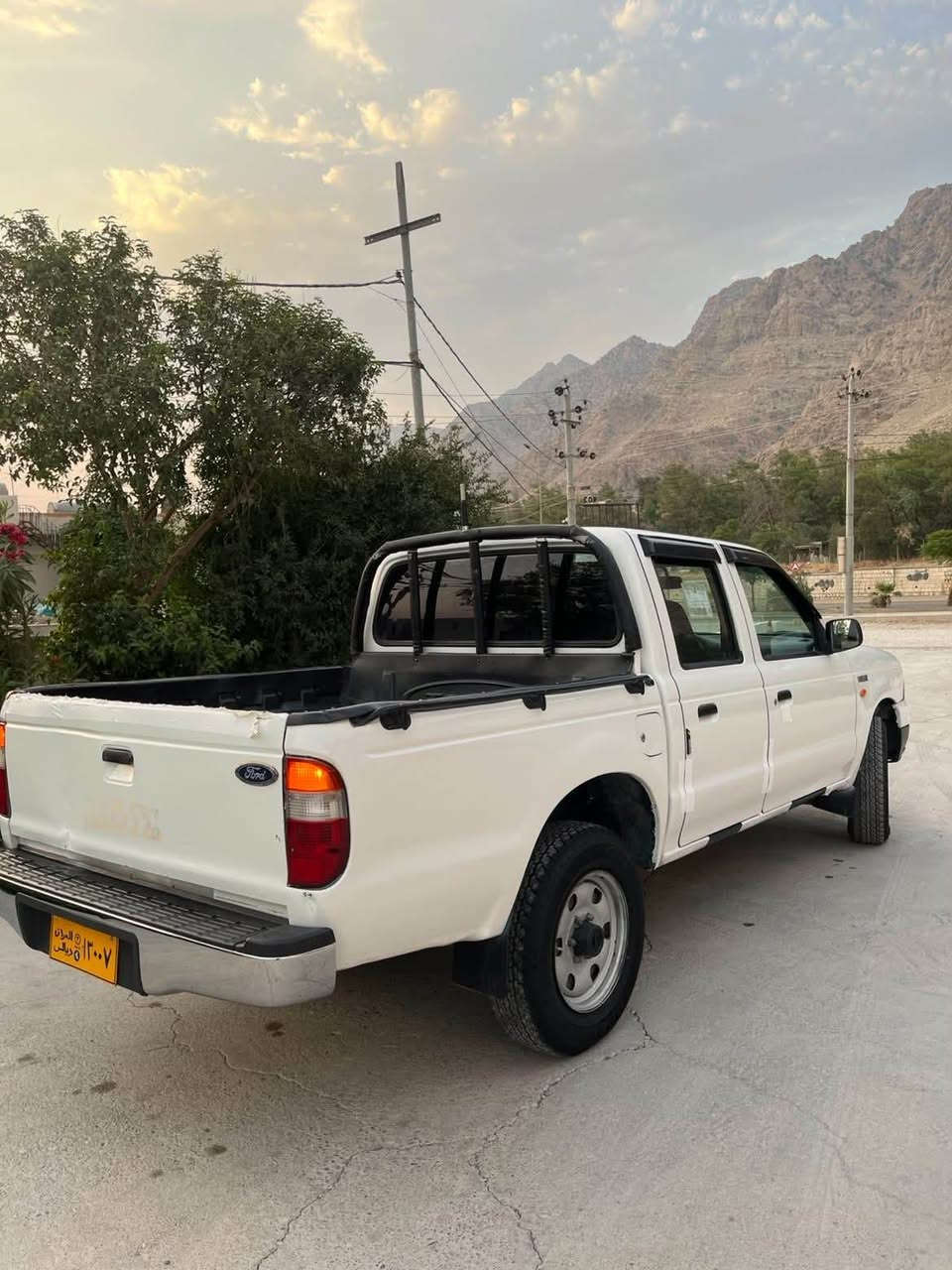 بەناوی خوای گەورە و میهرەبان 
ساخ ساخ ساخ 📦📦📦
کۆدی بۆکراوە بەس بارکۆد ماوە وەریگرێتەوە 

سحری ٤٢$ گەڵا

فۆڕت 2004 بیلاد گاز کراوەتە بەنزین 

دەبڵ ئەکسلی تەرک کراوە 

گێڕ مەکینە ئەکسل کارەبای موس براوە بەشەرت 

مەکینەی توێتا یابانی لەسەرە 🔥

٤ تایەی لۆک 
بێ دەحم بێ لێدراو 
هەتا بڵێی بەهەڵمەت و نەرم و نۆڵە 

سەقف و شان و خایس بەشەرت 
ناوبۆدی لۆک 
لەخزمەتان دام بۆ زانیاری زیاتر پەیوەندی بکەن بە خاوەنەکەی ***********

شوێن ڕانیە سحری ٤٢$ گەڵا 
فایبەری لەسەرە رانية, السليمانية
