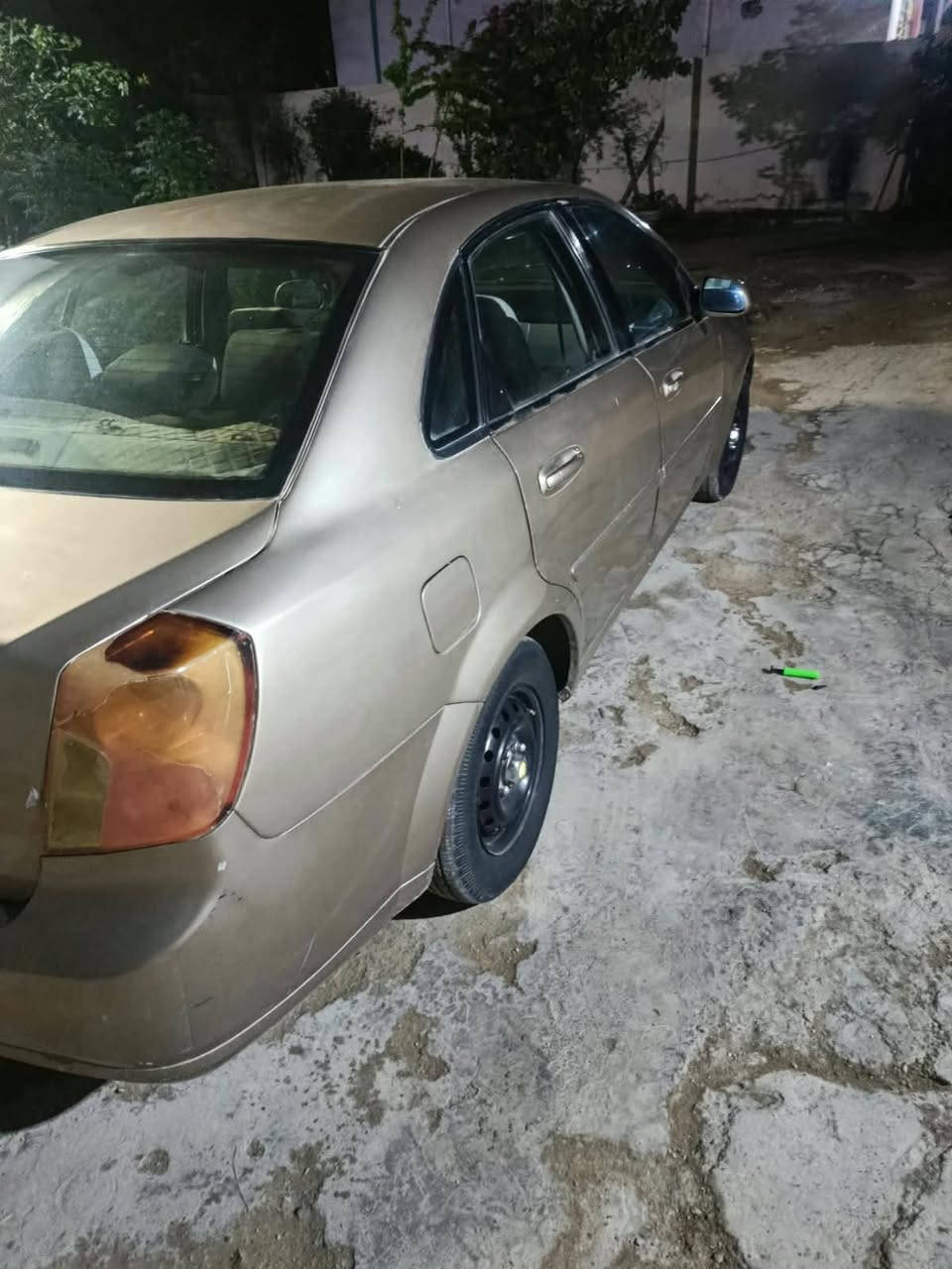 فورنزة • مكينة 2000 • تاير جديد