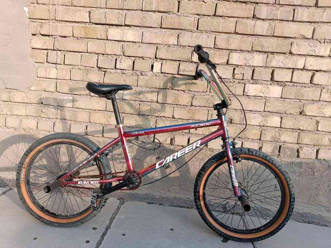للبيع :بايسكل BMX سبع ألوان

لون مميز وشكل رياضي

البايسكل نضيف، مابي أي عطل ولا لحام. 

مع هديه اربع حمالات.

 السعر: ١٤٠

 المكان:  بغداد  مدينة الصدر

📞 للتواصل: ***********
