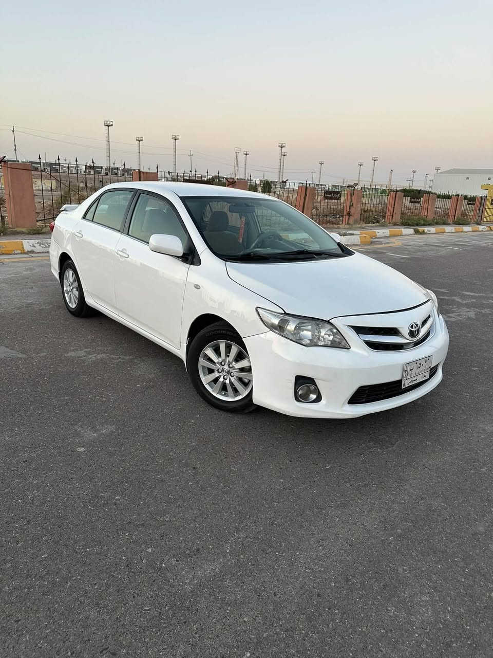 تحية طيبة
كورلا موديل 2008 رقم بغداد مشروع وطني تحويل مباشر محدث 13 وارد خليجي محرك 1800  كهربائيات كير محرك حداديه طخم تاير مبيها كل نقص وجاهزة وخير من الله تبريد ثلج ويه لسويج حادثها جاملغ وبنيدجهة السايق وبيها باب السكن والخلفي نفس الجها كد شبر صبغ اثر شخط فقط والباقي كفاله   السعر(97$) مكان السيارة محافظة الانبار الفلوجة للأستفسار (***********)
