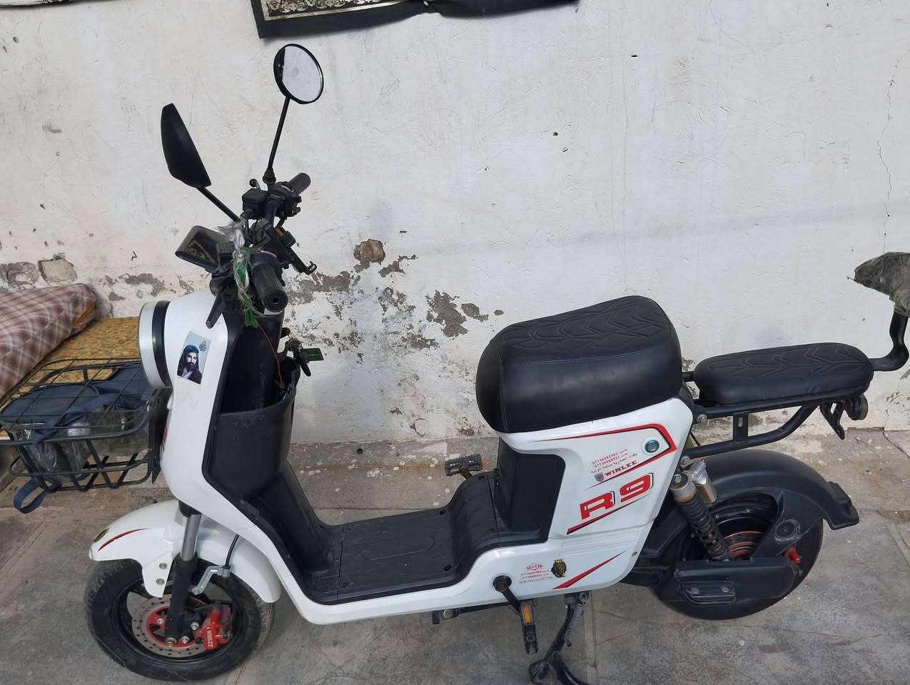 دراجه للبيع شحن خمسه بطاريات السعر 350 رقم التليفون ***********
