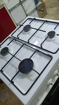 فرن • طباخ • تلفزيون