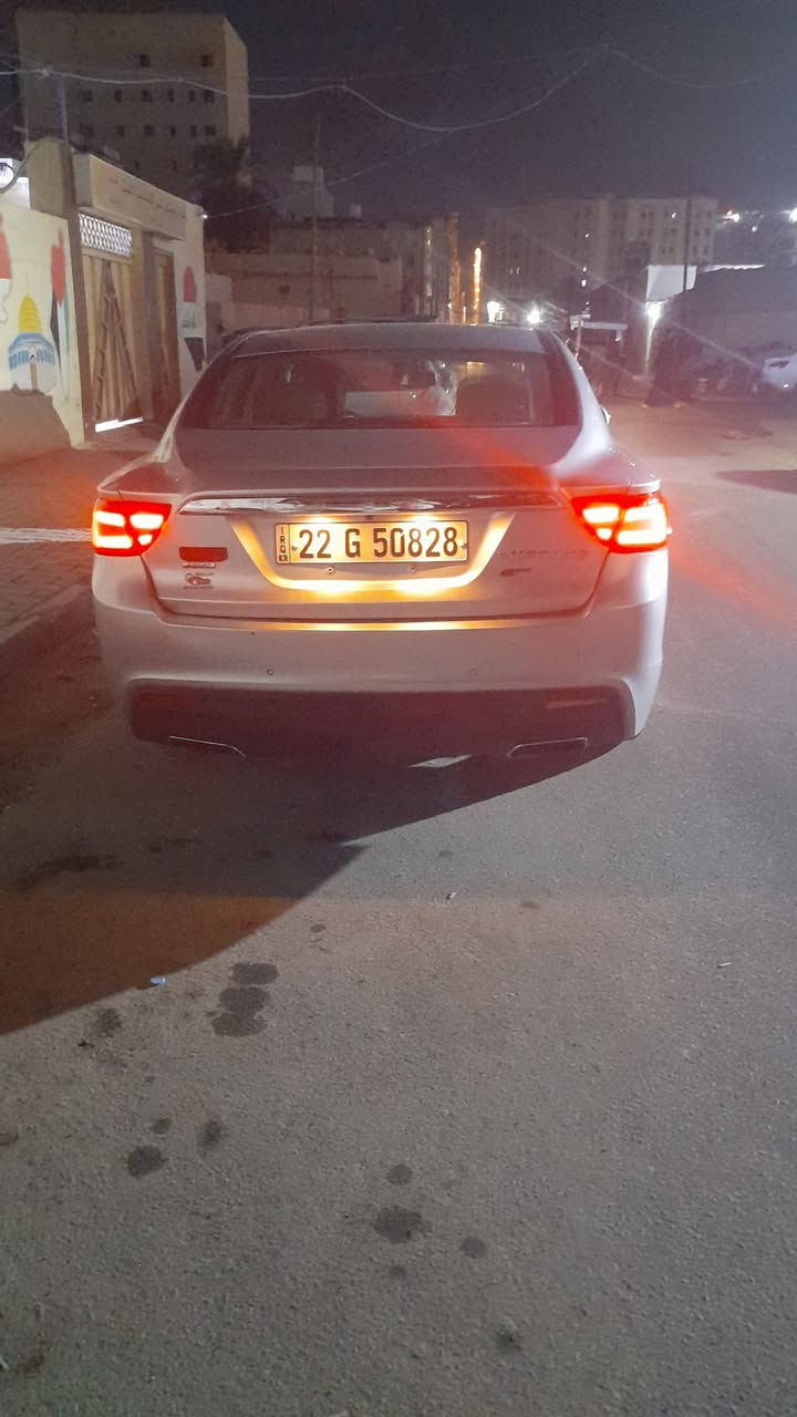 جيلي امكراند  ٢٠١٧ فول واحد على واحد مكينة ٢٤٠٠ صبغ ٤ قطع بدون دواخل ابيعك حزام السيارة متصرف عليها ولا فلس عليها غرامة ٤ ورقات ينزل من السعر مكانها نجف السعر ٧٠ ورقة***********
