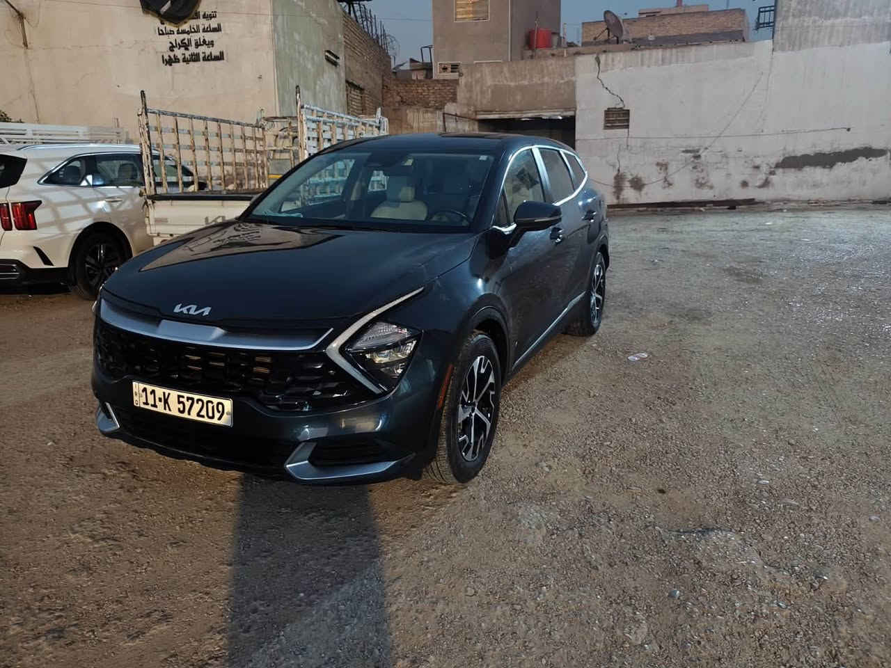 سلام عليكم 
كيا سبورتج 2023 
وارد امريكي 
مكينة 2500 gdi
مواصفات EX
حادث خلفي تبديل قبق جنطة 
السعر 172 وبيهة مجال 
***********
