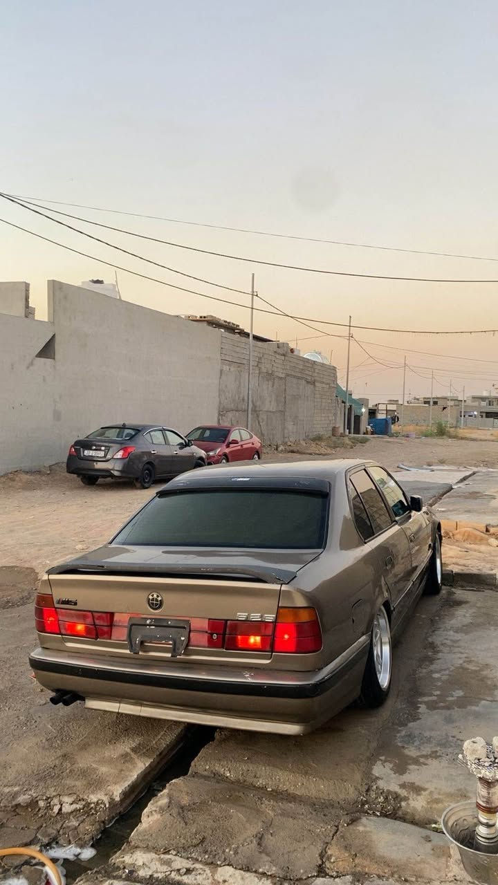 بي إم • ١٩٩٠ • اوتوماتيك