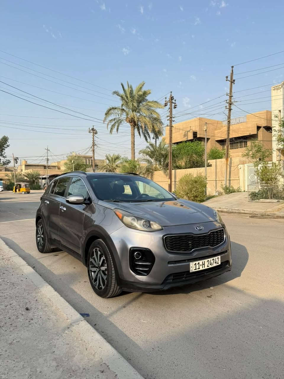 كيا سبورتج 
مديل 2018  Ex 
موصفات السياره 
بانورما 
نقاط تنبيهه بالمريه 
رادارات خلفيه 
بصمه.  كامره 
منظومه زنون بلاديه 
كشنات جلد وتدفئه 
السياره فول موصفات Ex 
صور الحادث والسونار بالمنشور
سعر 155 وبيهه مجال  

***********
مكان السياره
 بغداد
 الامين الثانيه / المشتل بغداد, العراق
