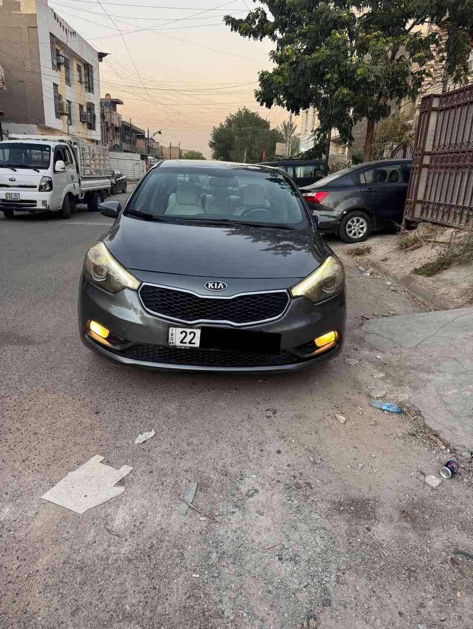 السلام عليكم كيا فورتي 2016 Exوارد كندي السياره داخله كلين مكفوه من الضربه والتبديل هنا بلعراق البنيد شويه جارد وصابغي هوه والدعاميه السياره تخم تاير جديد وباتري جديد مكينه وكير خير من الله السياره استعمال شخصي السياره فول مواصفات للاخير تبريد قطعتين بصمه دخول ذكي مري ويدات ترحين صندوك بصمه بيبان بصمه مري شفت مانع انزلاق وتحديد مسار وسياقه ذاتيه تدفئه وتبريد كشنات سياره داخلها لون ابيض جلد المرغوب السياره بسمي رقم اربيل هزه وسنويه جديده السعر 115 وبيها مجال بسيط ***********
