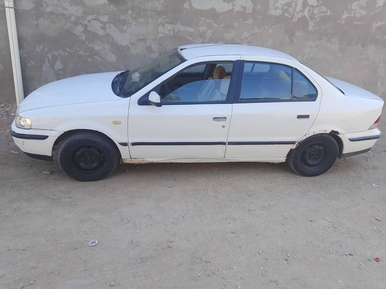 السلام عليكم سمند للبيع 
موديل 9 
گير مكينه حداديه كفاله 
سنويه ساقطه مداور يمته ماتريد 
غرامات مصفره 
مكفوله من الضربه القويه 
السعر 30 وبيها مجال 
التواصل خاص او ***********
