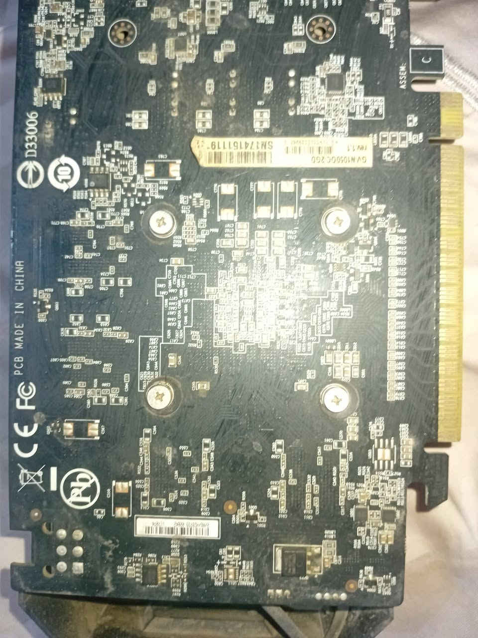 كرت شاشة • GTX 1050 Ti • نظافة ٩٠٪