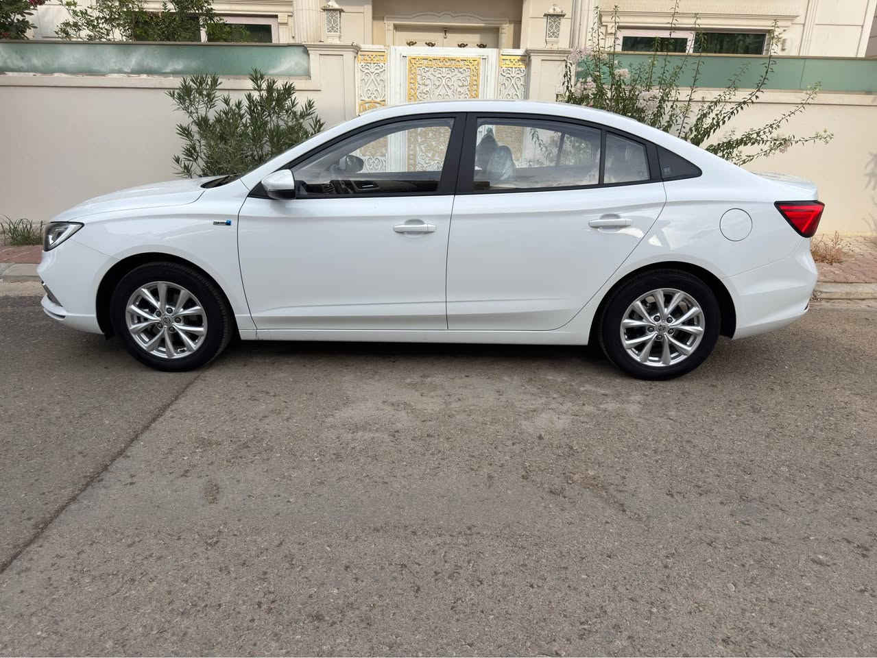 ان ار اكس • ٤١٠٠٠ كم • بێ سبوغ