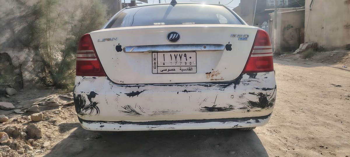 سياره ليفان 620 سياره ب اسمي سنويه ل 28 شرط المداور
سياره مكينه وكير وحداديه كلهن جدد الف ماتخسر عليهن 

دواخله مرتبه كلش السياره نقصها  كمبريسر تبريد وبيه خياسات يحتاجن تعمير مكاني النجف الاشرف قضاء المناذره ناحية الحيره 

سعرها 32وبيها مجال للاستفسار الاتصال علي الرقم ***********غير متواجد ع واتساب ولاعلفيس فقط اتصال

