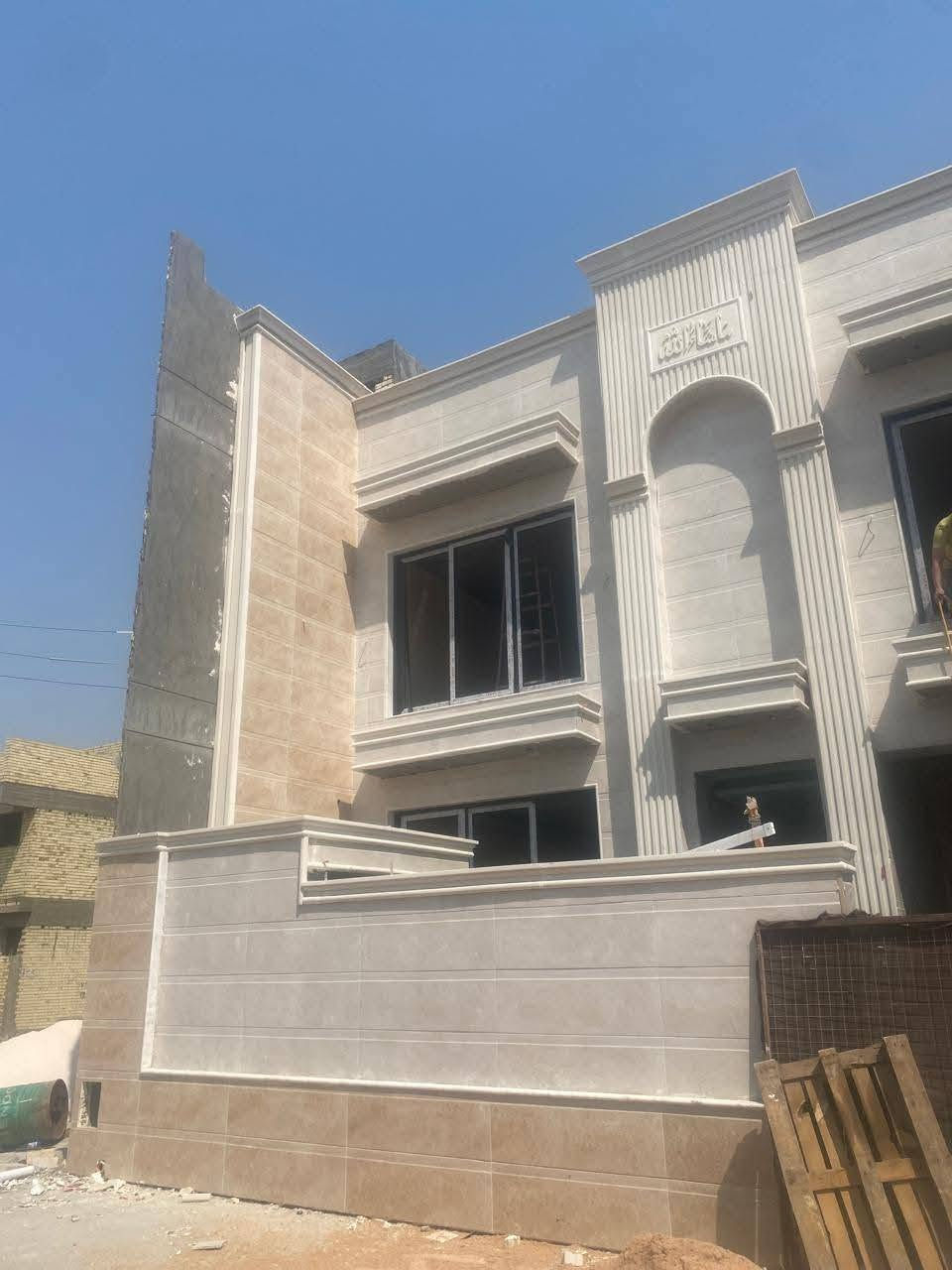 شنو طار الشغل كادر سيراميك شغل درجه اوله تسليم مهندس واتحمل كافه المسئوليه واجهات جدارن ارضيات كوبلنات رفوف كافه اعمال التطبيك لتواصل ع ماسنجر او الاتصال ع رقم ***********ومتواجد واتساب
