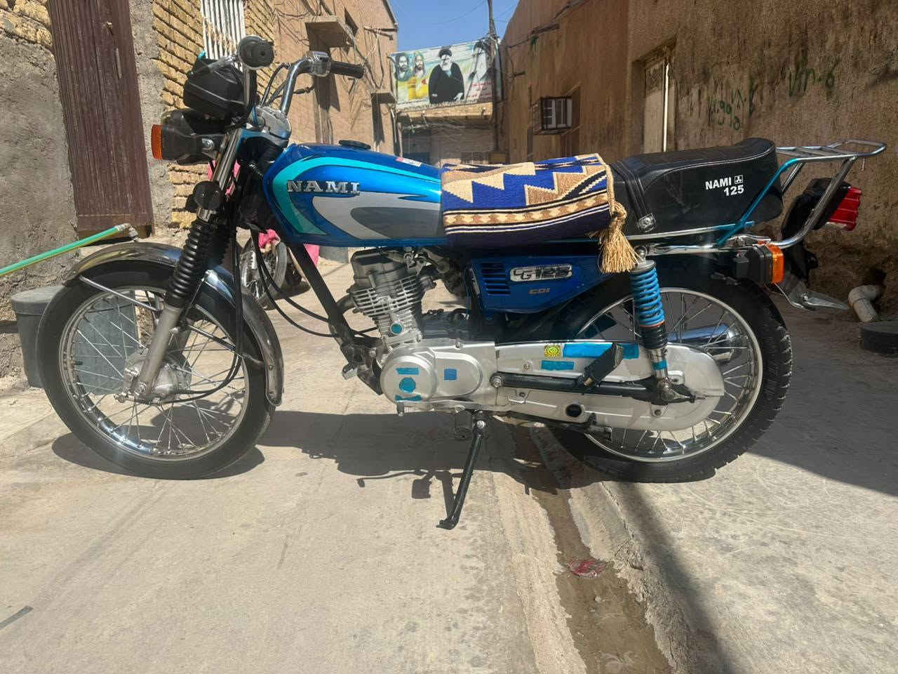 السلام عليكم دراجه للبيع شاصي 13 اصولي والتعمير كله 23 اصلي شلامجة 
نضافه ٪90      السعر خاص او اتصل ***********

