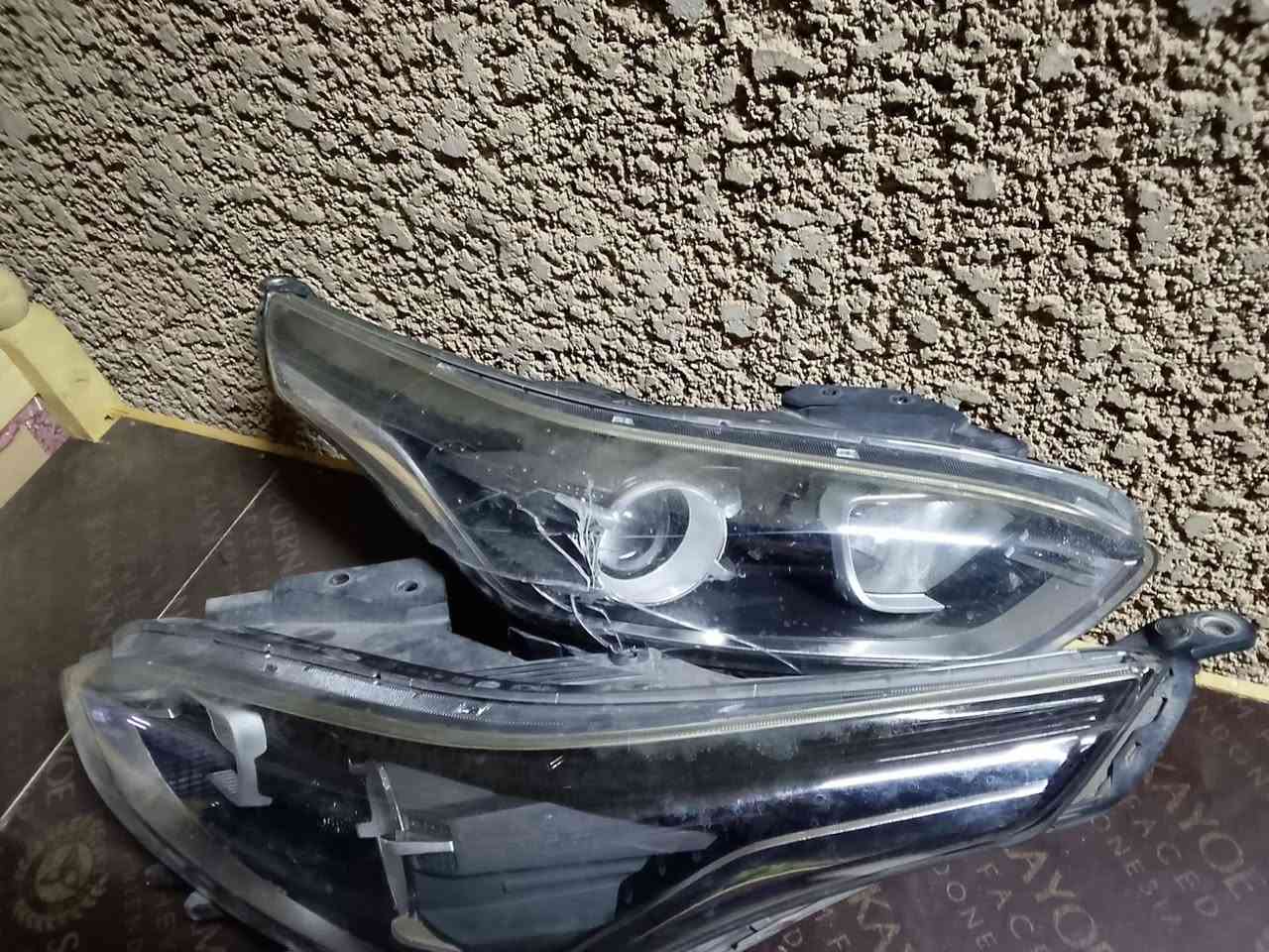 زوج ليتات سيراتو 250 الف الاستفسار ***********
