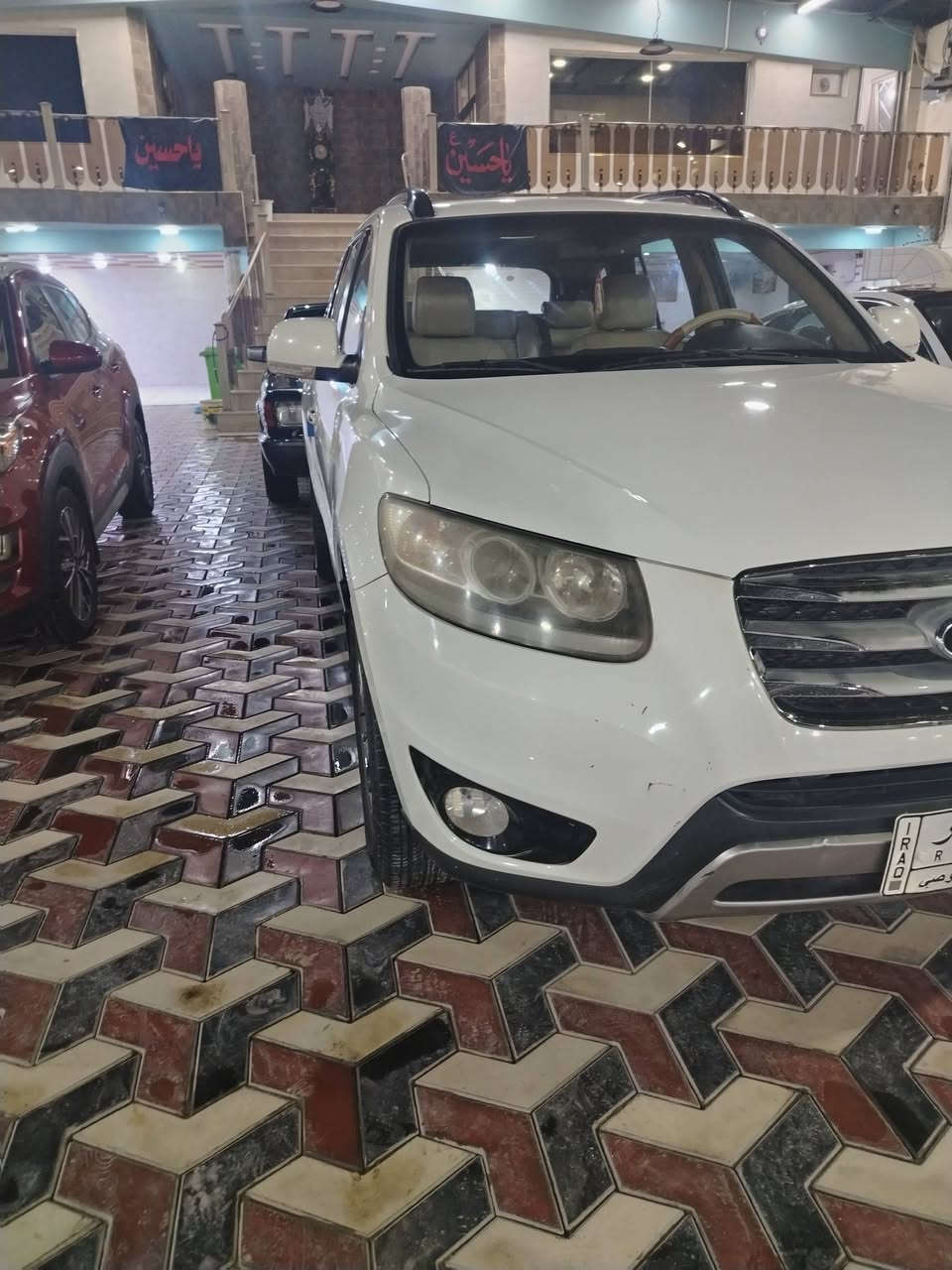 السلام عليكم 

(للبيع فقط) سنتافي ٢٠١٢ كفالة من فقط بارد بل باب خلف  جهة السائق وتعديل بسيط الباب الخلفي 
المواصفات 
فتحة سلايد 
بصمة ابواب +تشغيل
مقاعد جلد + كهرباء 
سبعة ركاب 
محرك ٤ بحالة جدا ممتازة
تبريد شغال ست قطع امامي وسطي خلفي 
 
تحكم +اغلاق المري الجانبية
  
تحكمات ستيرن 
رقم بغداد  سيارة جاهزة ماتحتاج ادامة   حداديه كهربائيات 
السعر ١٥٥ ومجاله بسيط 
المكان النجف الاشرف ***********
