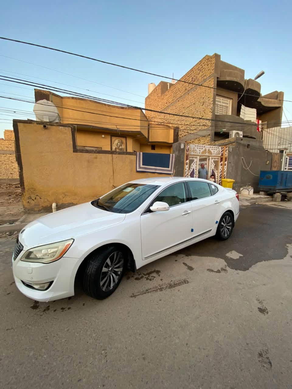 السلام عليكم
كيا كادنزا موديل ٢٠١٢ سته سلندر محرك ٣٥٠٠ فول مواصفات عدا البنراما مكفوله كفاله عامه من كلشي رقم بغداد الجديد سنويه لغايه ٢٠٢٨ باسمي تحويل ثاني يوم السياره ماشيه ١١٠ الف سيارة جديده وناعمه بالمشي رزانه فول السعر ١٢٠ وبيها مجال قليل رقمي ***********
