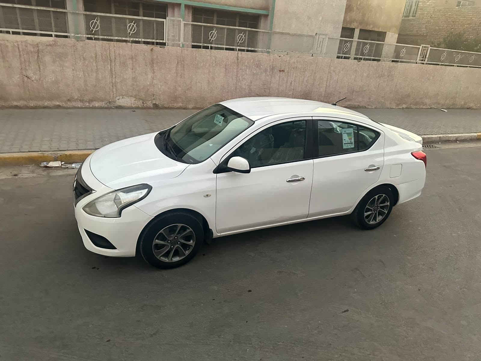 سلام عليكم شباب عندي سني هندي 2018 السياره حلوه وكاعده صبغ 3 قطع والباقي كفاله جاملغات خلفيه وقبغ جنطه كير ومحرك كفاله حداديه تتدفئه وتبريد ويل كب شاشه جبيره كامره جاهزه من كلشي رقم بغداد تحويل ثاني يوم مكانه بغداد سعر 87      )*********** بغداد, العراق
