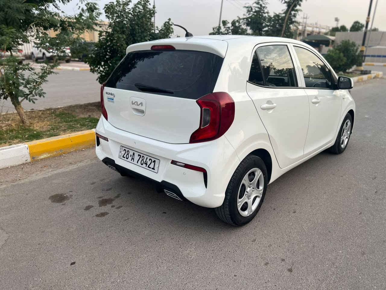 سلام وعليكم كيا بيكانتو مكفوله من اصبغ والبارد 
والتبديل موديل.22تحويل.مكانها.ناصريه.رقمها.نجف.لنكليزي.هزه.جديده.ماشيه 11الف جديده كارتون مكينا 3بستم اتصال فقط ***********سعرها 110
