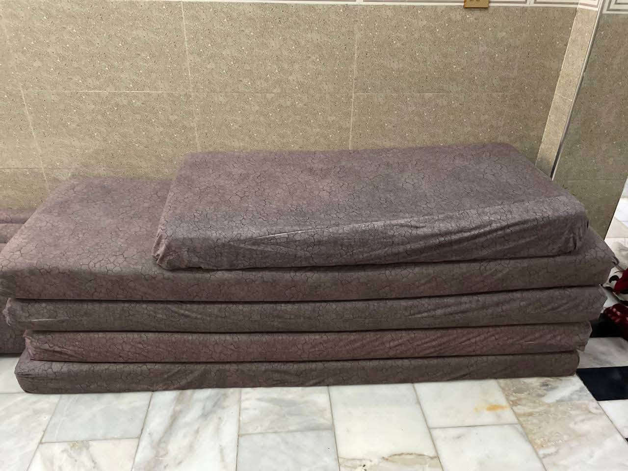 للبيع ديوان العنوان كربلاء جاير ***********
