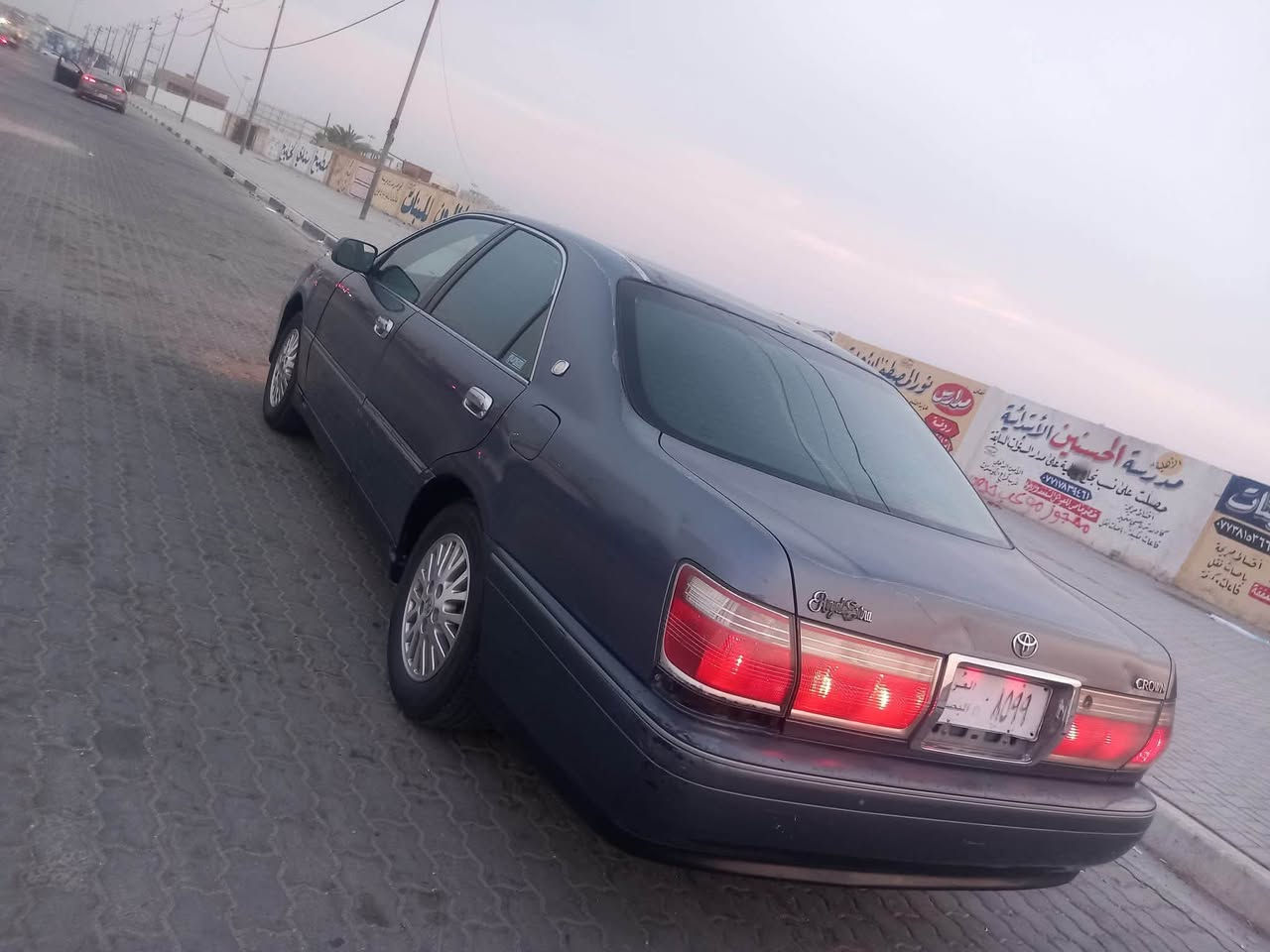 سلام عليكم ملكة 2005معلاية رقم بصرة صدامي 
بيها معاملة كامل هزة جديد صاعدة ومصور وصولات كامله فقط باقي ت دفع الكمرك سيارا جديدا جاهزه تخم تاير محرك كير تبريد ثلج سيارا مال جناي سعر 85وبيها مجال حك الجية
عنوان البصرة شراي ***********للبيت او مراوس شنو عدك مراوس
