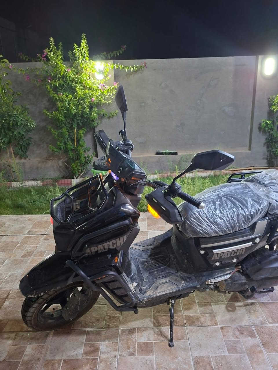 اباجي للبيع شرط النظافه واحد على واحد صارله شهر من طالعه من الوكيل السعر بمليون وربع وبيه مجال  الشراي يتصل ويدلل مكاني حله ثوره***********
