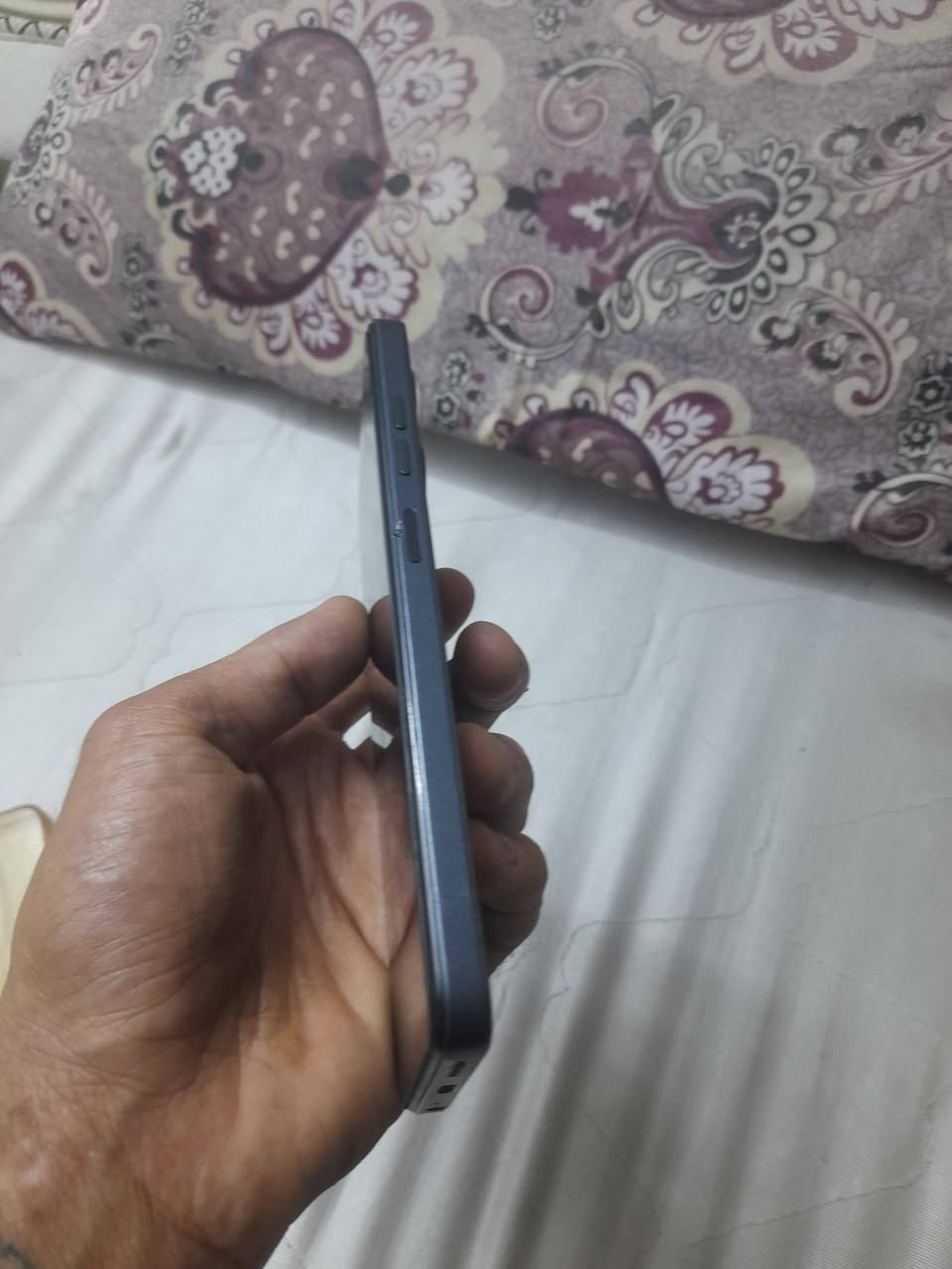 تكنو سبارك • ٦٤ • مغلف