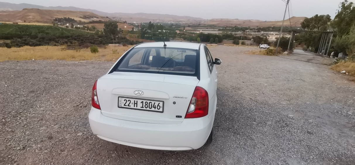 هیوندا اکسینت
مۆدێل 2011
دووپارچە بۆیاخ بێ ناوگرتن
گێڕئۆتۆماتیک مەکینە گەورە ناوزەرد
سنوی بەسەرچوە پسولەی بەنزینی کرکوکی هەیە گێڕومەکینەو توندوتۆڵی تحویل وکالە بەشەرت تایەکانی نوێیە..
شوێن تەق تەق
***********
*********** أربيل, العراق
