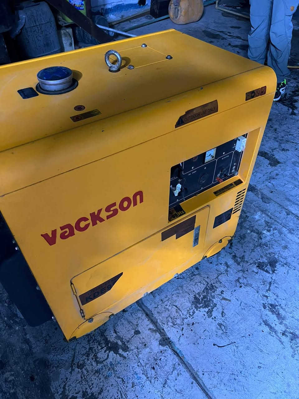السلام عليكم مولد vackson كاز استعمال يومين فقط وضميتهه فتره علا وضع الشركه بلاديه بكاني بغداد مدينه الصدر تقاطع السفاره
 
***********
السلام عليكم مولد vackson كاز استعمال يومين فقط وضميتهه فتره علا وضع الشركه بلاديه بكاني بغداد مدينه الصدر تقاطع السفاره ***********
