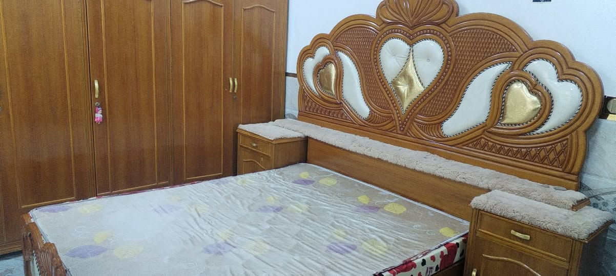 غرفه نوم صاج عراقي لبيع ***********
