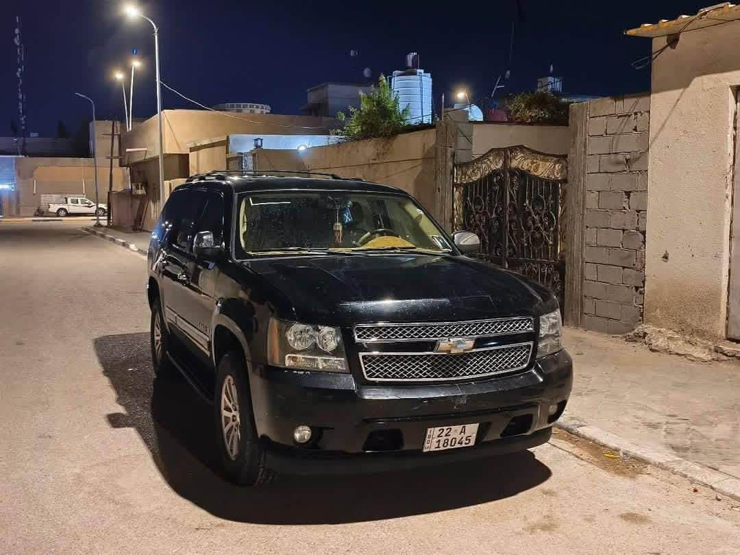 شوفرليت تاهو 2009 LTZ للبيع خليجي سياره جديده استخدام شخصي ع ايدي كفاله عامه مكينه كير حداده تخم تاير تبريد توا شاد منضومه كامله سياره جاهزه من كلشي تورباين جديد مكان سياره بصره الزبير  الشراي يتصل وبلخدمه *********** بيع او مرواس حسب القناعه بارد فقط بل صندوك
