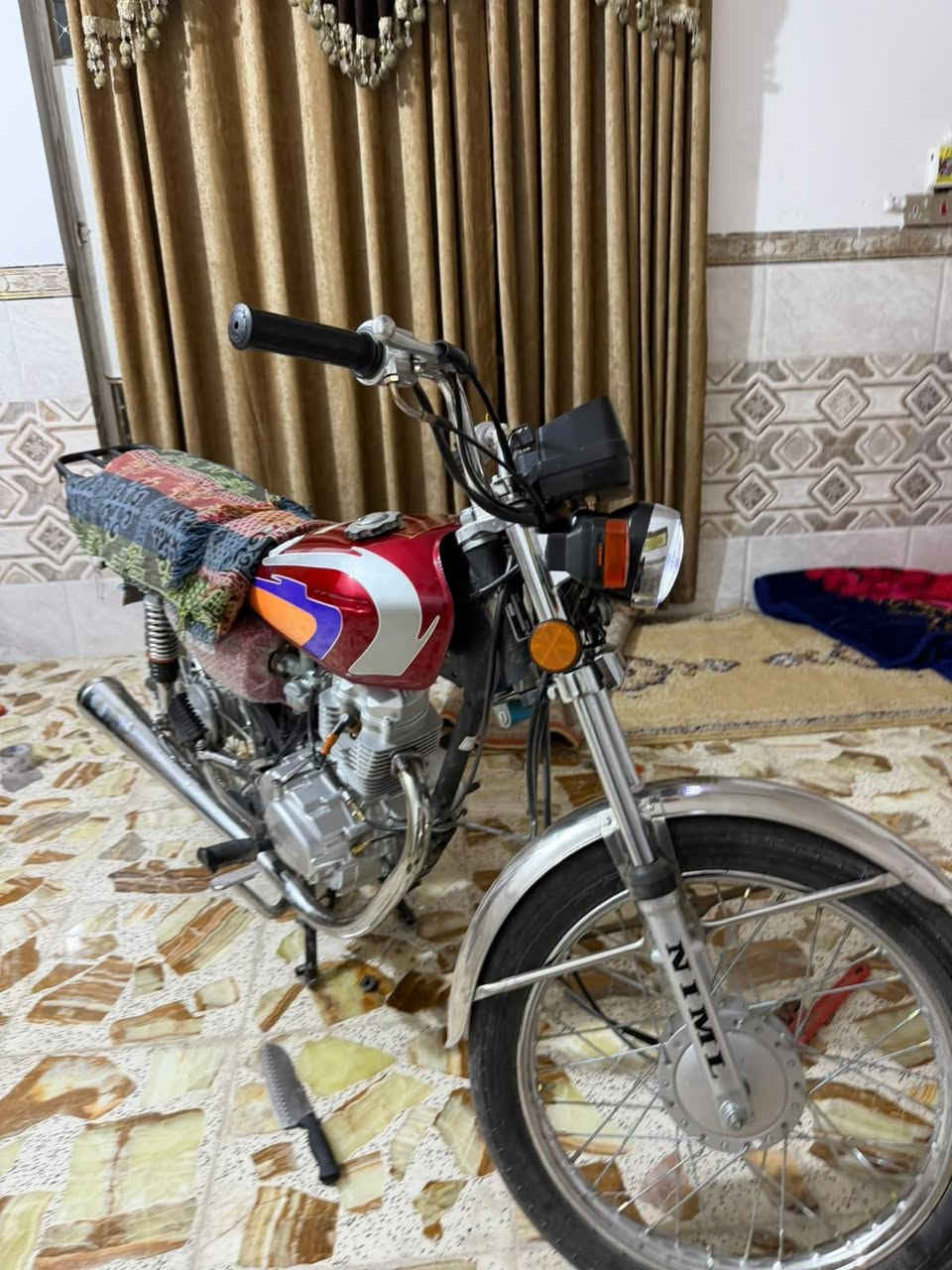 سلام عليكم دراجه امتياز باب ثانيي اوراق سكنر موديل 2025 الدراجه ما مفتوحه شلعه ومعدل كهربائياتها شغاله 
اذا تريد اتكاتب وياك عليها السعر 600 وبيها مجال حك الجيه العنوان كربلاء كنطره البيضه *********** بي واتساب لا تراسل هنا
