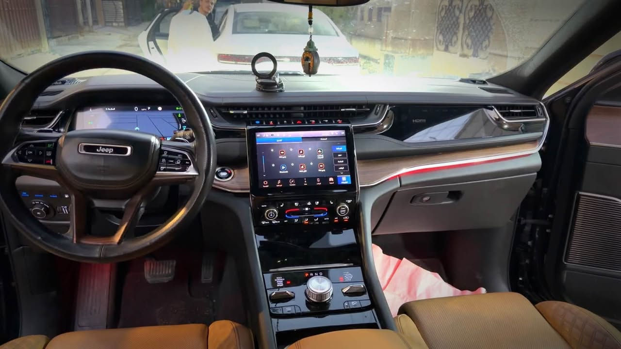 جيب سومت2023 أعلى فئة بالجيب
اعلى  مواصفات بالجيب حادث بسيط 

وJeep Summit Reserve 4Xe Plug-in Hybrid

هايبرد + بلك أن ( سومت)

الموديل: 2023

العداد: 65 الف كيلو 

الحادث: جاملغ وكردحه بالباب بدون شاصي بدون لغد بدون بدبه بدون ايرباك بدون اي شي كفاله من كلشي صور الحادث مرفقه

المواصفات:
جكات

رادار ( امامي - جانبي - خلفي )

قيادة ذاتية

أربع كامرات محيطية 360

خمسة بصمات دخول ذكي بدون مفتاح

بانوراما

كشنات دبل كهرباء + مساج + تدفئة + تبريد امامي خلفي

أنارة محيطية

نظام الصوت ماكنتوش ( 19 سماعة )

شاشة وسطية + شاشة امام الراكب

كيجات دجتل

فتح الصندوق الخلفي مع حركة القدم

المقاعد  تبريد وتدفئة 

تدفئه ستيرن

حساسات أمامية + خلفية + جانبيه

ومواصفات السومت معروفه

السعر 33,500$ بيها مجال 

مكان السيارة بغداد
***********
