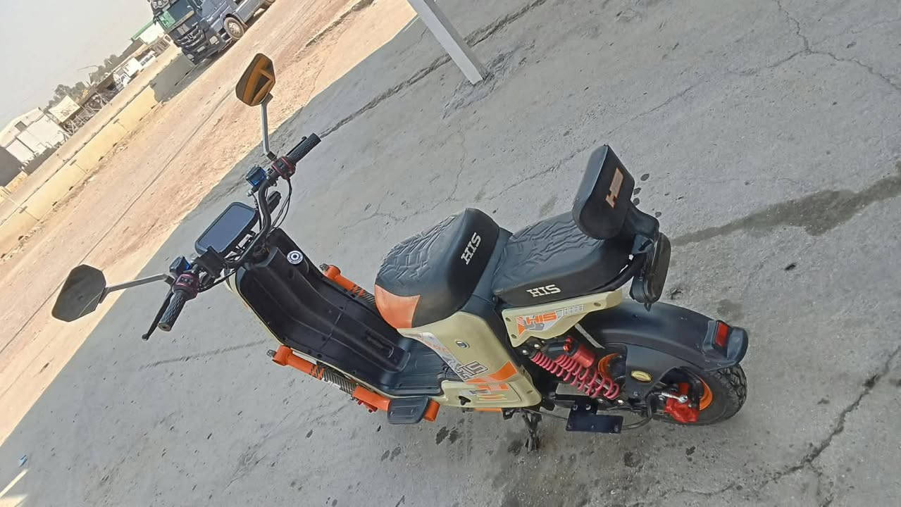 دراجة H900 للبيع

  🔋 البطاريات جديده
    الموقع: بغداد
    باقي التفاصيل واتساب: ***********
