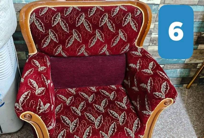 التخم الجوزي 4 قطع للبيع ب 250 و بي مجال 

التخم الاحمر 6 قطع ب 200 و بي مجال شوية 

المكان حي العسكري شارع المكاتب 

***********

