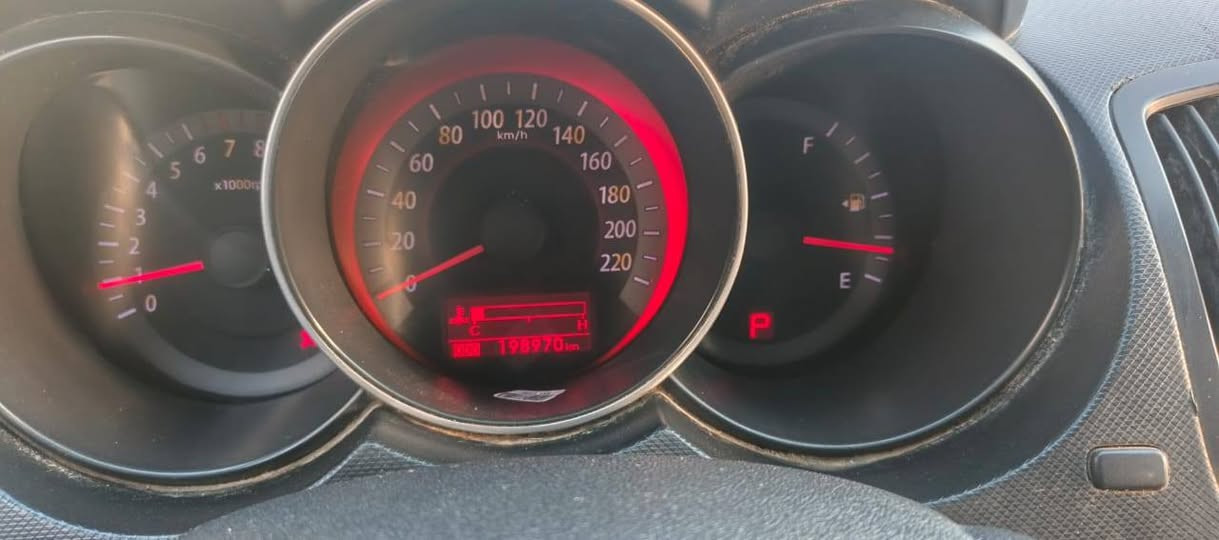 سيراتو ٢٠١١
رقم اربيل بأسمنه 
تريد تحويل او وكالة موجود
فول مواصفات فتحة بصمة اشاير بالمري
مرايات شفط
كير محرك مكفول
السيارة بيها (٤ قطع صبغ) 
ابيع مصبوغة حزام 
السعر ٧٨ 
مكان السيارة بغداد الحرية 
***********
