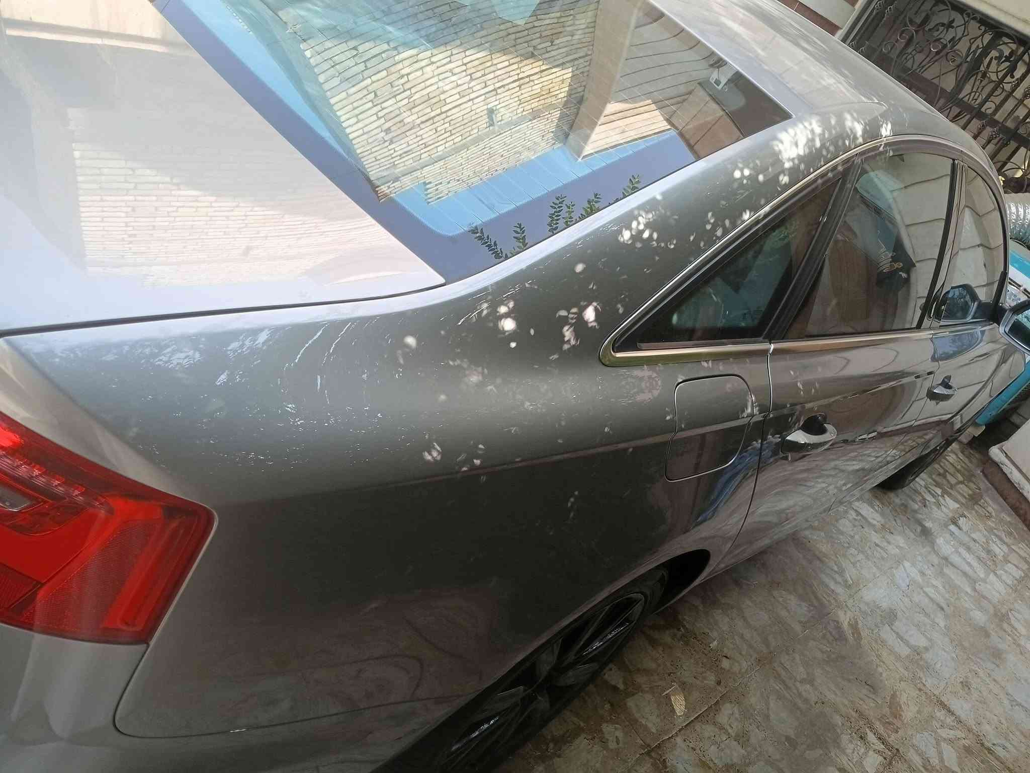السلام عليكم
اودي A6 2013خليجي وكاله العرصات كفاله عامه
فول مواصفات سياره جديده بمعنه الكلمه وضع الشركه
بدون اي نقص 
ماشيه ٨٨الف KM
مكانه بغداد بسمي
للاستفسار ***********
