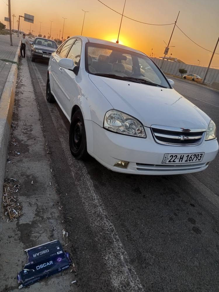 ئوبترا موديل 2010للبيع و مرواس كياحمل فقط
 بدون ضرر
بدون سبغ بس هيلال كارت بي 
سياره جاهزه بدون نواقص 4طايرجديدشديت
تاخم امامي و خلفي توبه
كهربائيه كله شغال 
رقم دولي جديد سنوي منتهي 
گيراوتومايتك محرك شرط 
عينوان كركوك قرب مستشفي ئازادي 
***********
*********** كركوك, العراق
