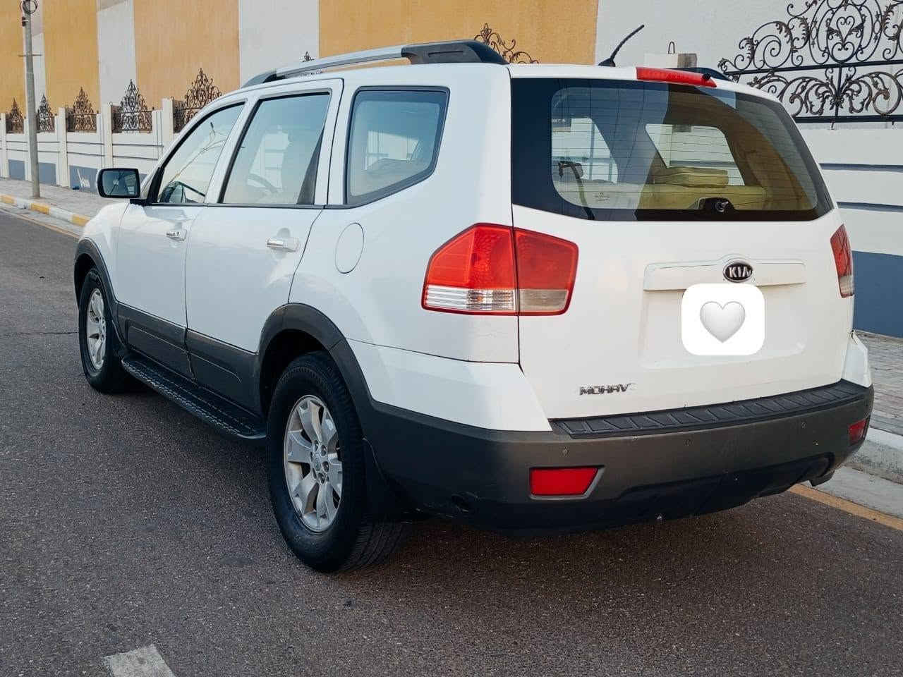 البيع كيه مهافي 2010 خليجي  بيهه صبغ 4 قطع بدون دواخل فول مواصفات واحد علا واحد فتحت بصمت تشغيل بصمه ابواب بصمت جنطه شفط حساسات خلفيه اماميه كشنات جلد كهربائيه تدفهه مكينه 6 سلندر كير مكفولات حداديه جديده تخم تاير جديده تبريد 3قطع ثلج داخل بيجي ويل كب كروم شاير بل مري مري شفط السعر 97 الاستفسار ***********
رقم نجف بسمنه مشروع وطني سنويه 2028 مكان السياره كربلاء
