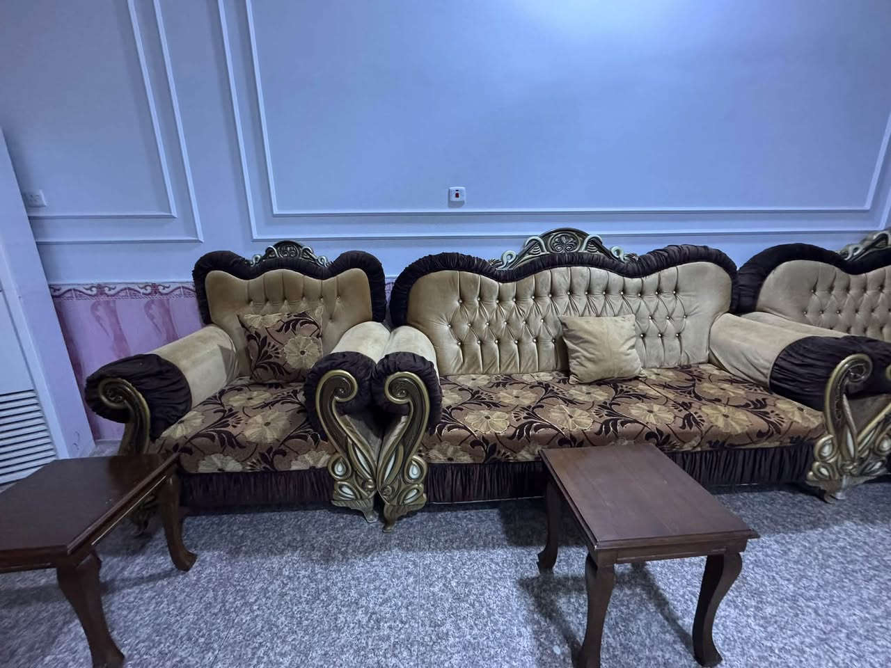 قنفات مستعمل • قنفات ٢+٣ • قنفات كبيرة