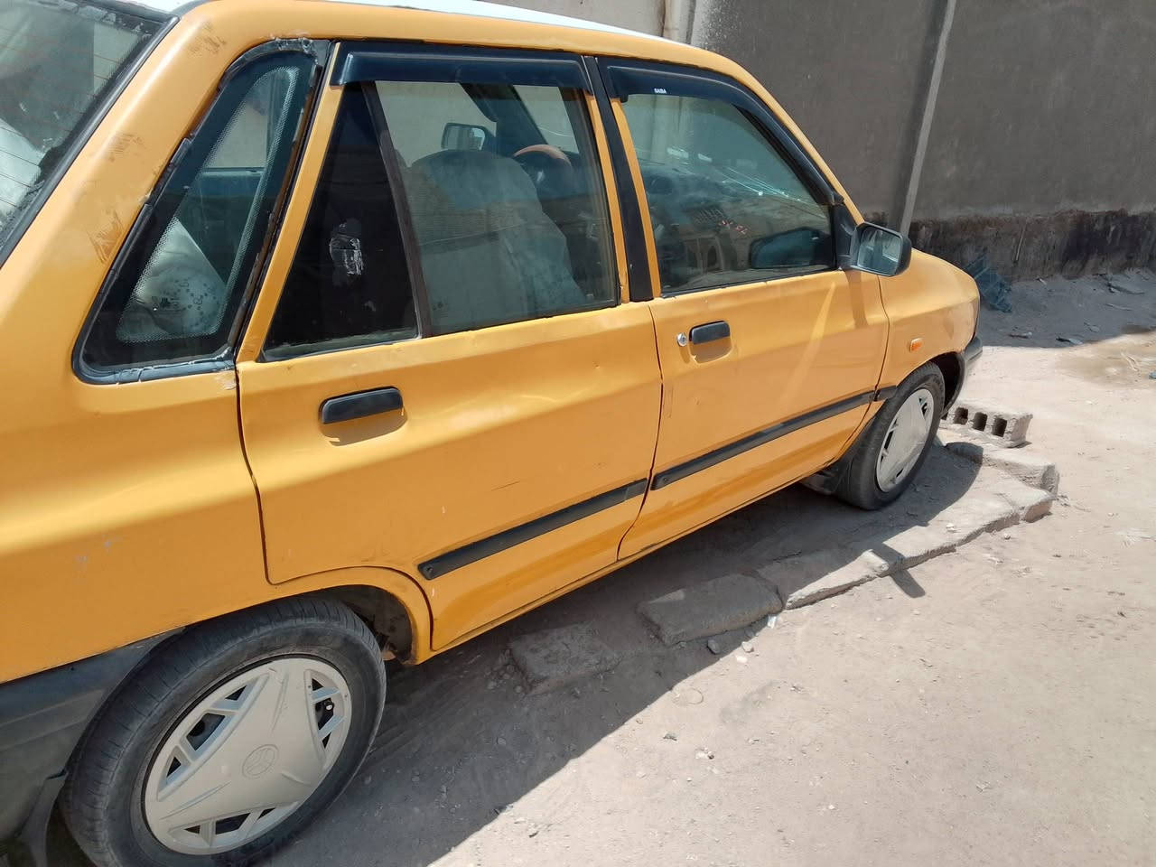 سلام عليكم سايبا للبيع موديل 14 جاهزه من كلشي  مابيها نقص 
 ملاحظه سنويه ظايعه  بيها بلاغ  وكتاب تنقل بجميع المحافظات يعني وين ماريد تروح بيها  مكان السياره كربلاء حي نصر  ابيع كوم حديد ماندل راعيها سعر 12بيها مجال 
***********
