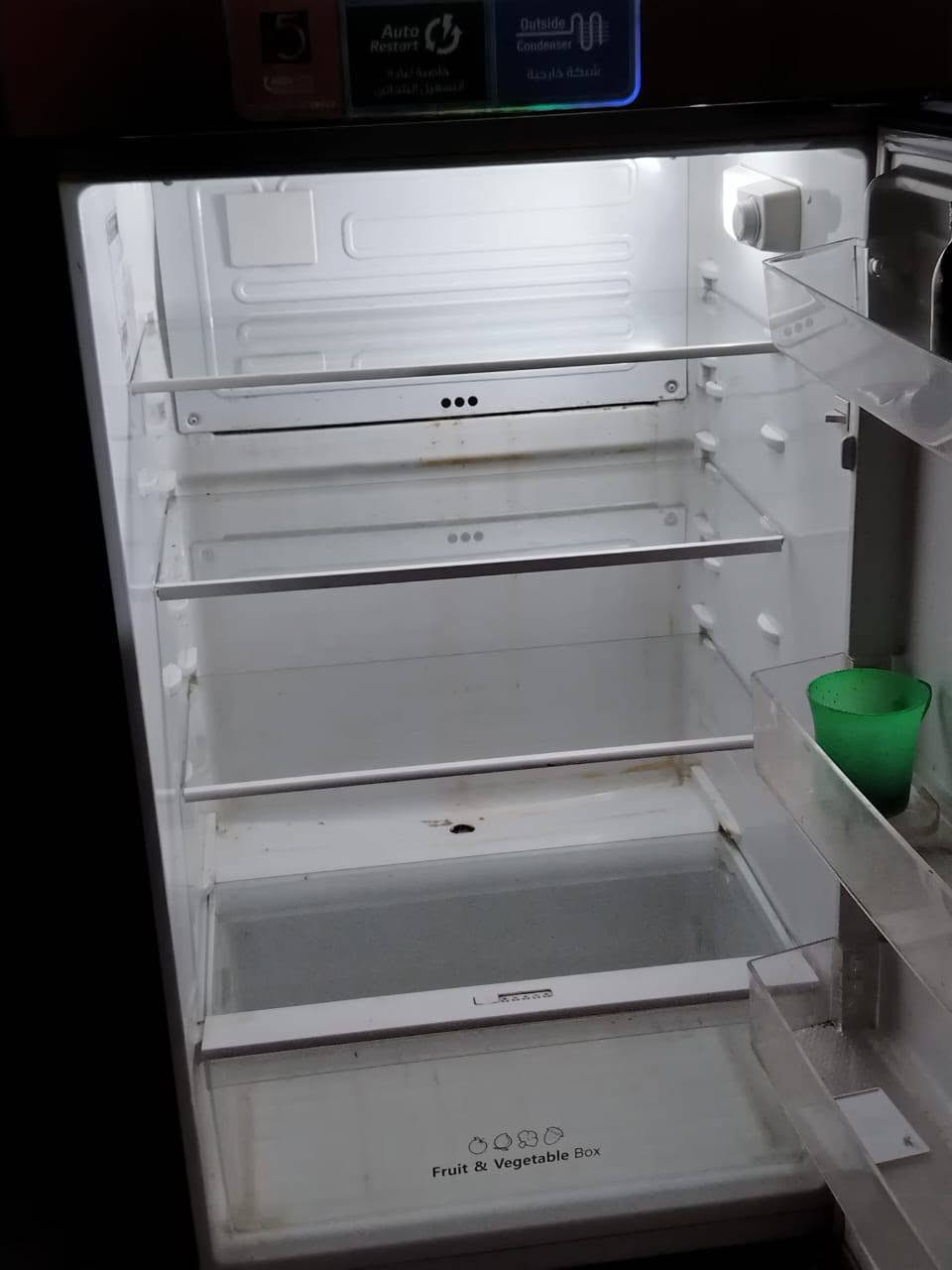 ثلاجه للبيع نضيفه استعمال اقل من سنه صار بيها ليك ونقصت غاز ابيع عل هل وضعيه السعر ٢٠٠وبيها مجال مكاني كربلاء الامن الداخلي  *********** كربلاء, العراق
