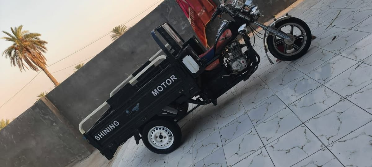 مديل ٢٣ طالعه ٢٤ اوراق اصولي شاصي مكفول كهربائيات كله شغاله مكاني طوريج سعره ١٨٠٠ وبيه مجال قليل ***********
