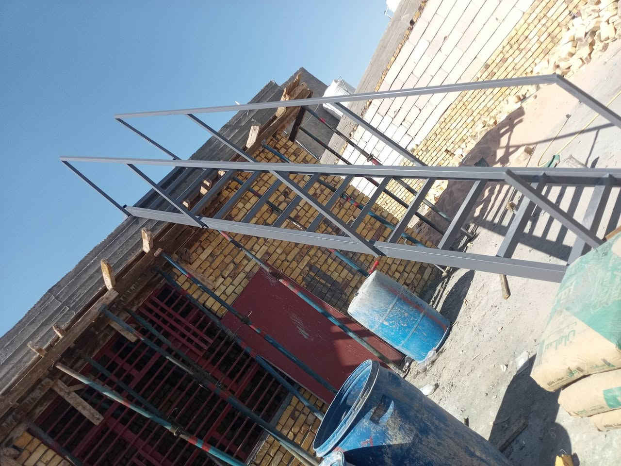 ياالله حداد جوال مستعدون لعمل كافه الحداديات بعض من اعمالنه ***********
