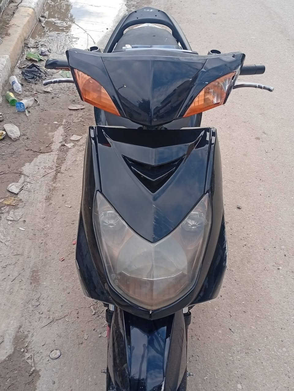 دراجه سكنس فحل كابريتر ما بيها شي بس فاكيوم سعر 350 مكاني الزعفرانيه رقمي ***********
