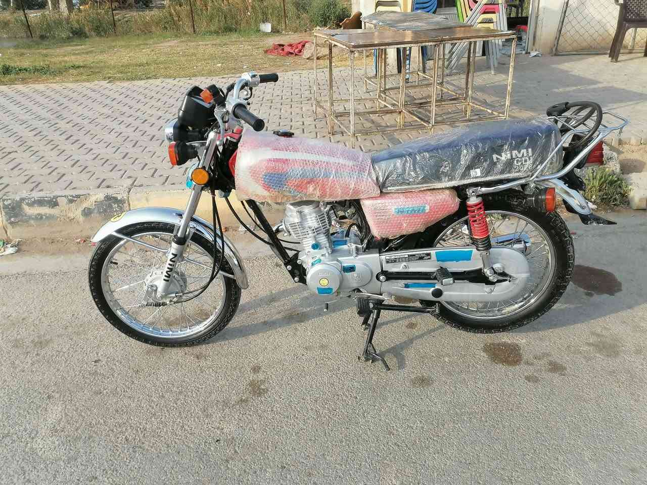 سلام عليكم شباب درجه زيرو قبل فتره طلعتها مديل 27 مكفوله من كلشي مثل ما وضح مكاني كوت حي الجهاد شراي يتصال او خاص ملاحظه مو شراي لايراسل ***********
