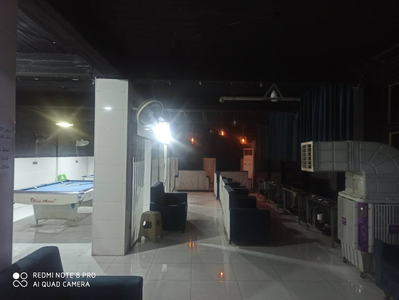 قنفات جديده ستعمال شهر واحد نظيفات حيل سعر وحده 50 بيه مجال بس ياخذهن كلهن يعني شلع مكاني حله خاص او يتصل على رقم ***********
